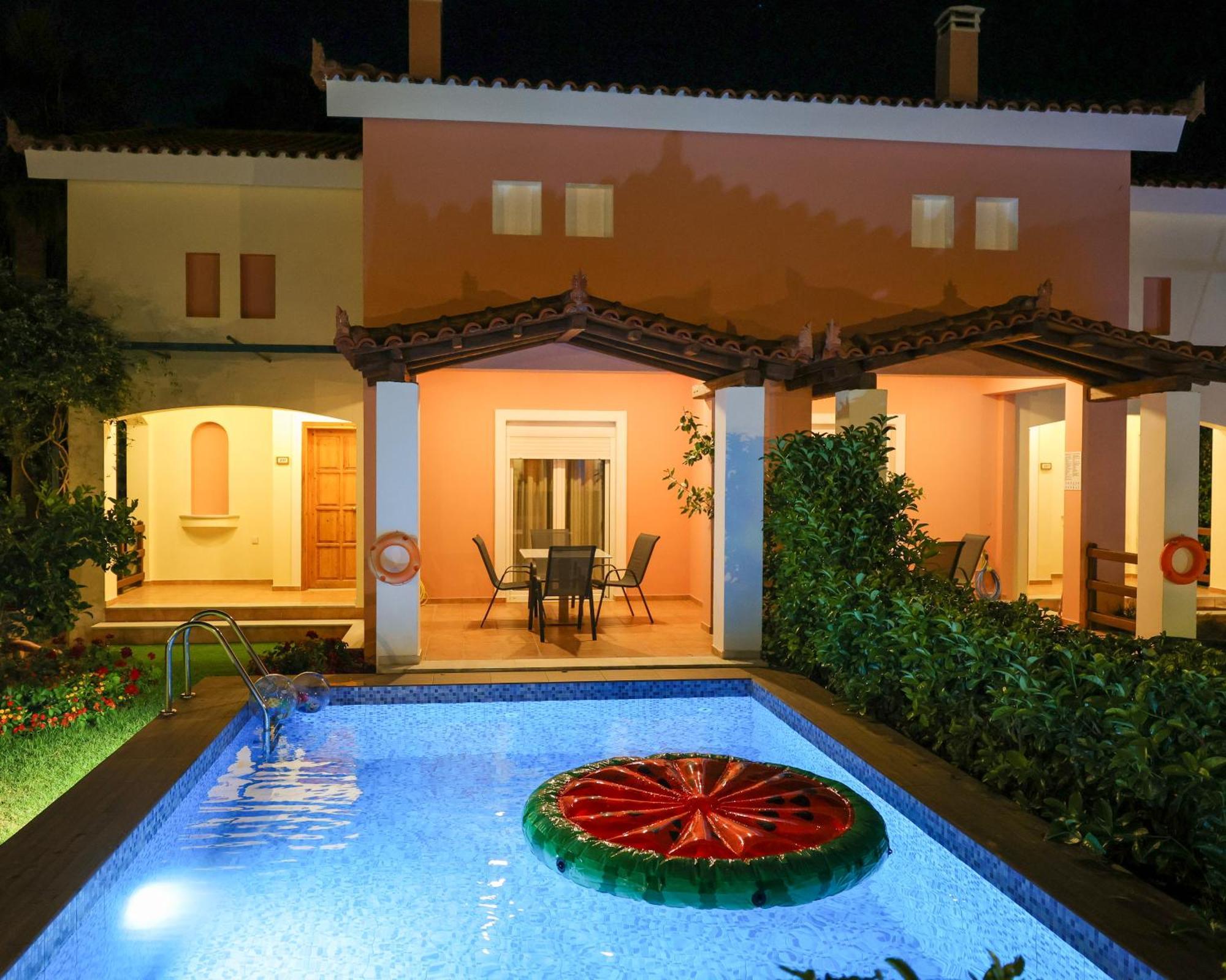 Corinthian Village Vrachati Exterior photo